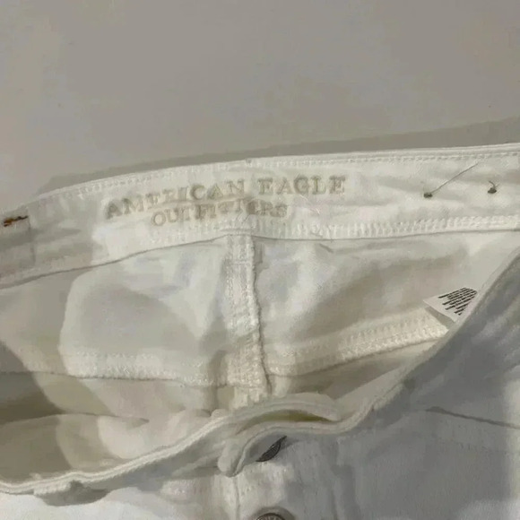 American Eagle White Button Fly Jean Shorts Stretch Hi Rise Festival Women’s 6 - Picture 3 of 9